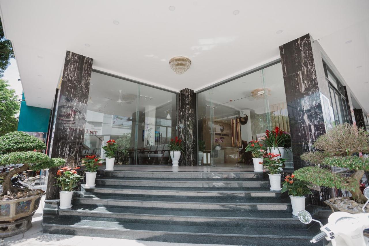 Ban Me Central Hotel バンメトート エクステリア 写真